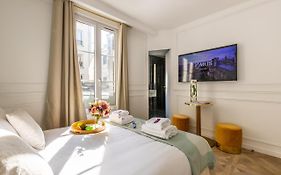Cmg - Studio Montmartre 6